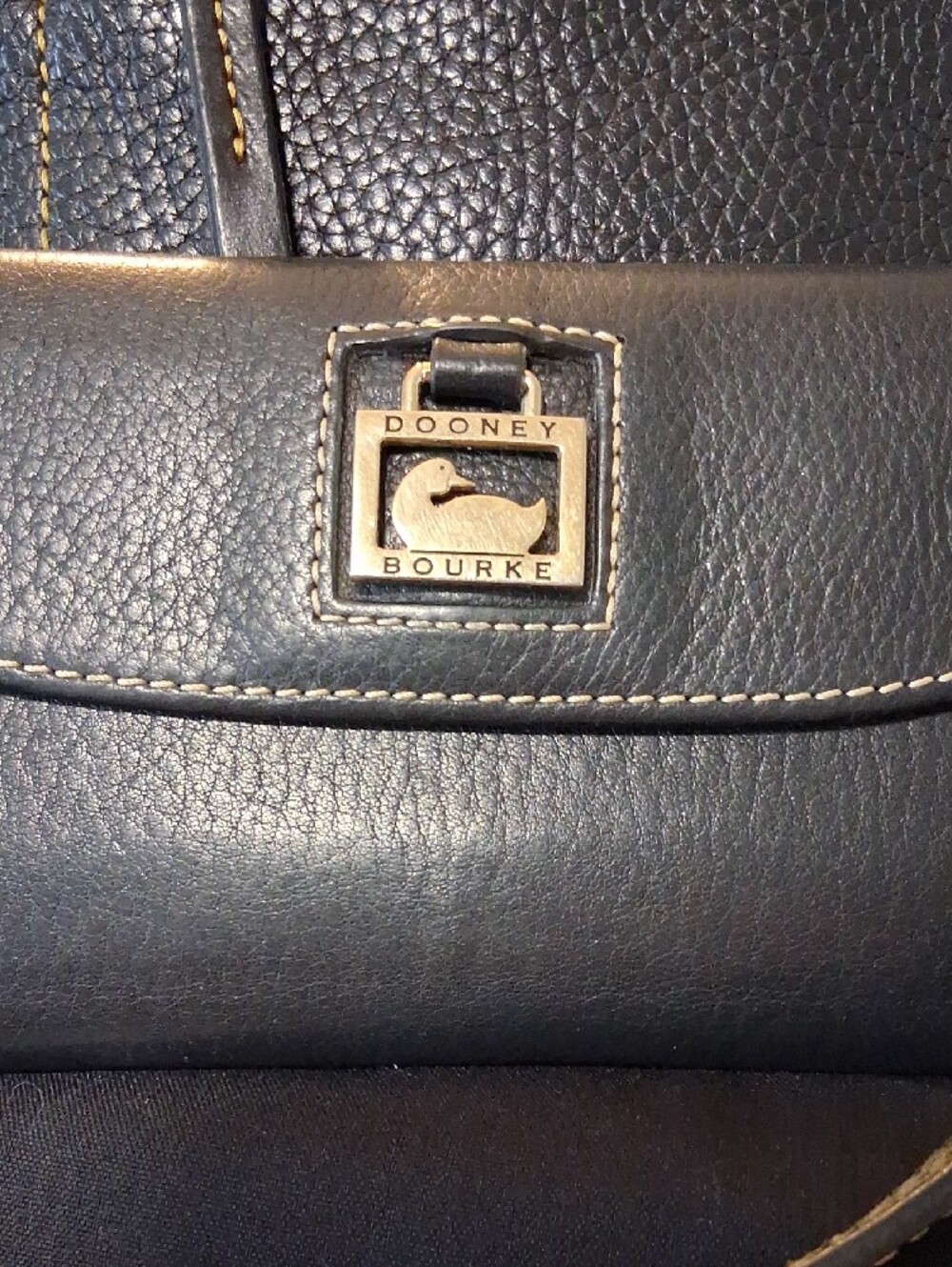 Dooney & Bourke Black Pebble Leather Tote with Matching Wallet - Picture 6 of 16
